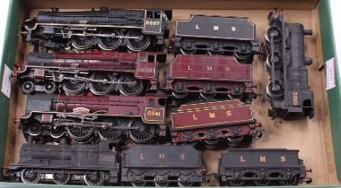 Five LMS locos & tenders. All have been overpainted or weathered to some extent. Bachmann ‘