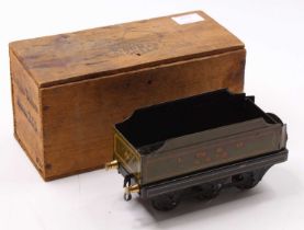 Bowman six wheeled tender LNER 4472, green. Paintwork appears original and has been heavily over-