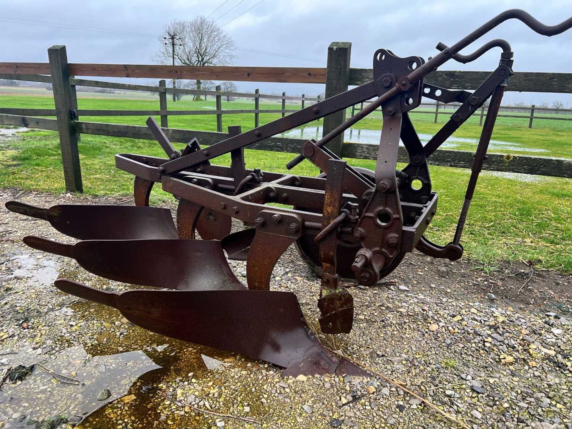 Fordson TS59J Plough (Located in Barningham) (VAT) - Bild 2 aus 5