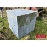 Large Commercial Water Tank (Located in Ousden) (NO VAT)