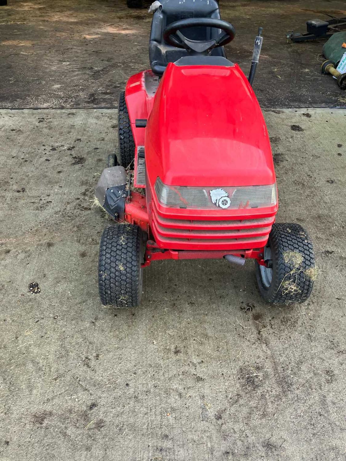 Toro Wheel Horse Mower (low hours) runs and cuts well, mulcher deck (No VAT) (Located in Brandon) ( - Image 5 of 12