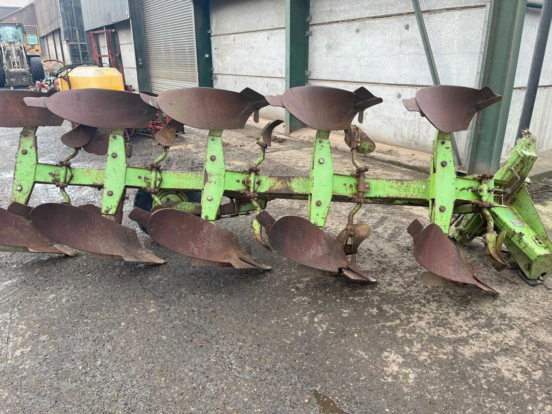 Dowdeswell Five Furrow Used Plough (Located in Ingham) (VAT) - Image 2 of 5