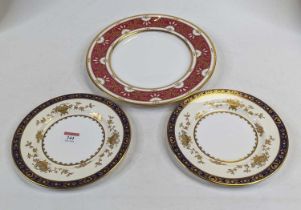 A pair of Minton Dynasty pattern gilt enamel decorated cabinet plates, dia.20cm; together with