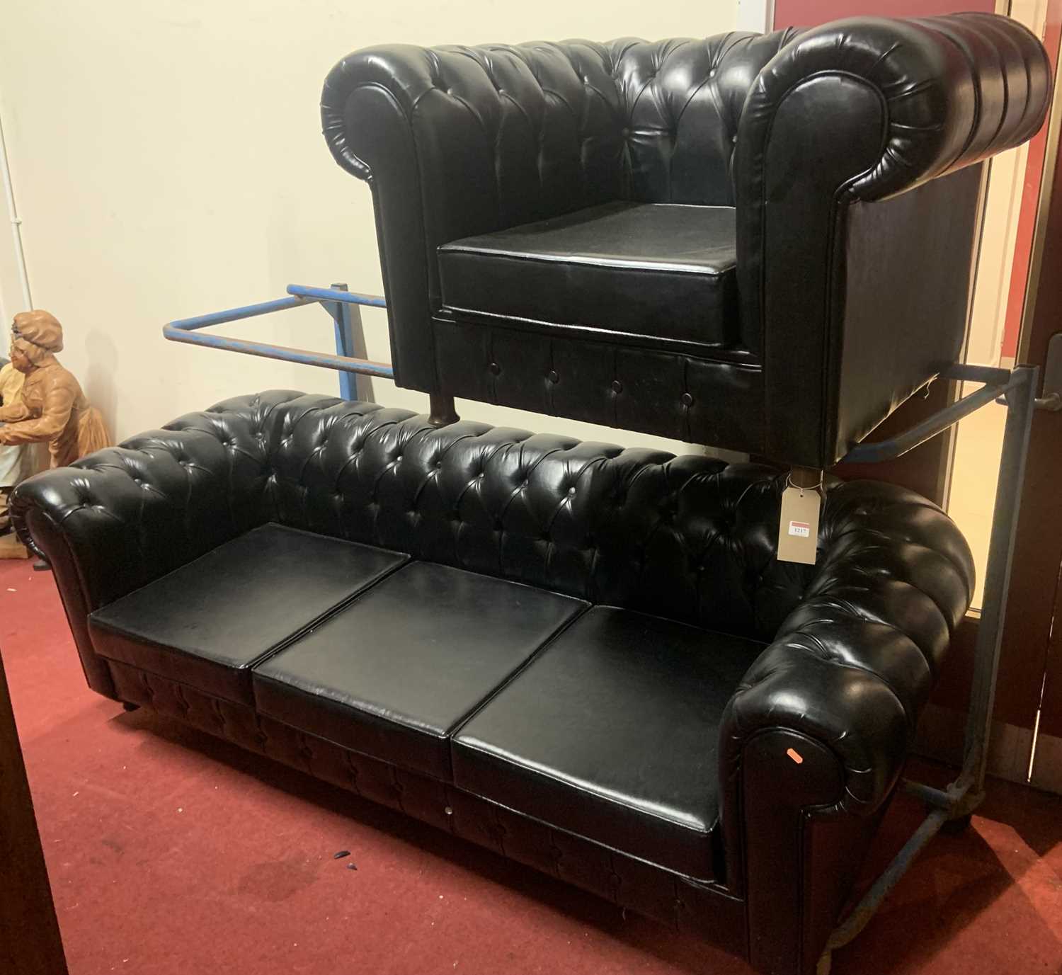 A contemporary black leather buttoned upholstered three-seater Chesterfield, having squab - Image 2 of 3