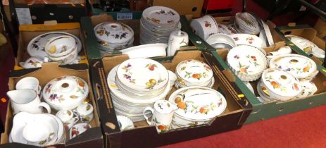 An extensive collection of Royal Worcester Evesham pattern tablewares, to include dinner plates,