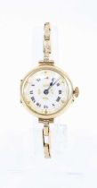 A lady's vintage 9ct gold cased manual wind wristwatch, on 9ct gold expanding link bracelet, gross