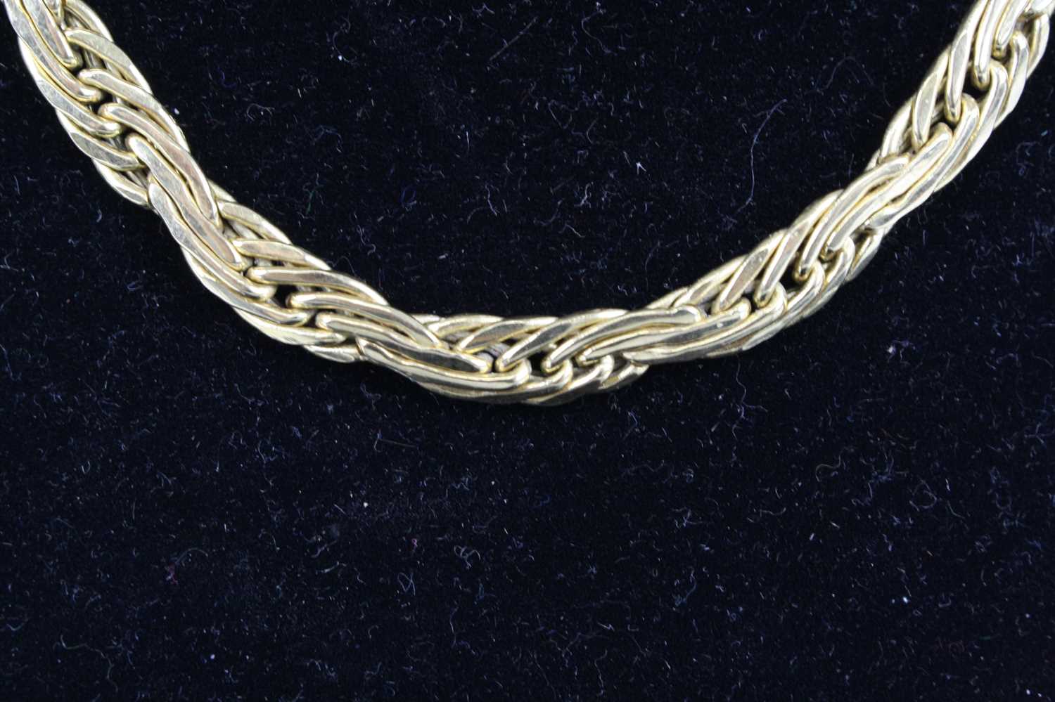 A 18ct yellow gold filed rope style neck chain, having lobster clasp, length 460mm, wi.6.45mm, gross - Image 2 of 3
