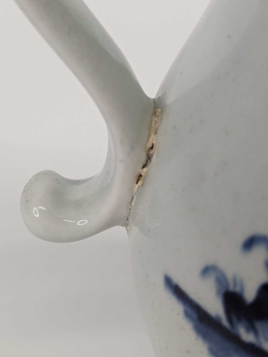 A Lowestoft porcelain milk jug, circa 1780, decorated with a Chinese pagoda landscape, h.17.5cm - Image 4 of 17