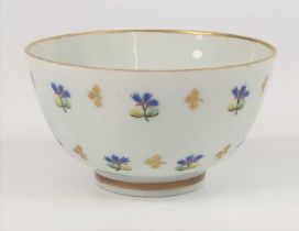 A Lowestoft porcelin tea bowl, circa 1790, decorated in the cornflower pattern, dia.8cm Light