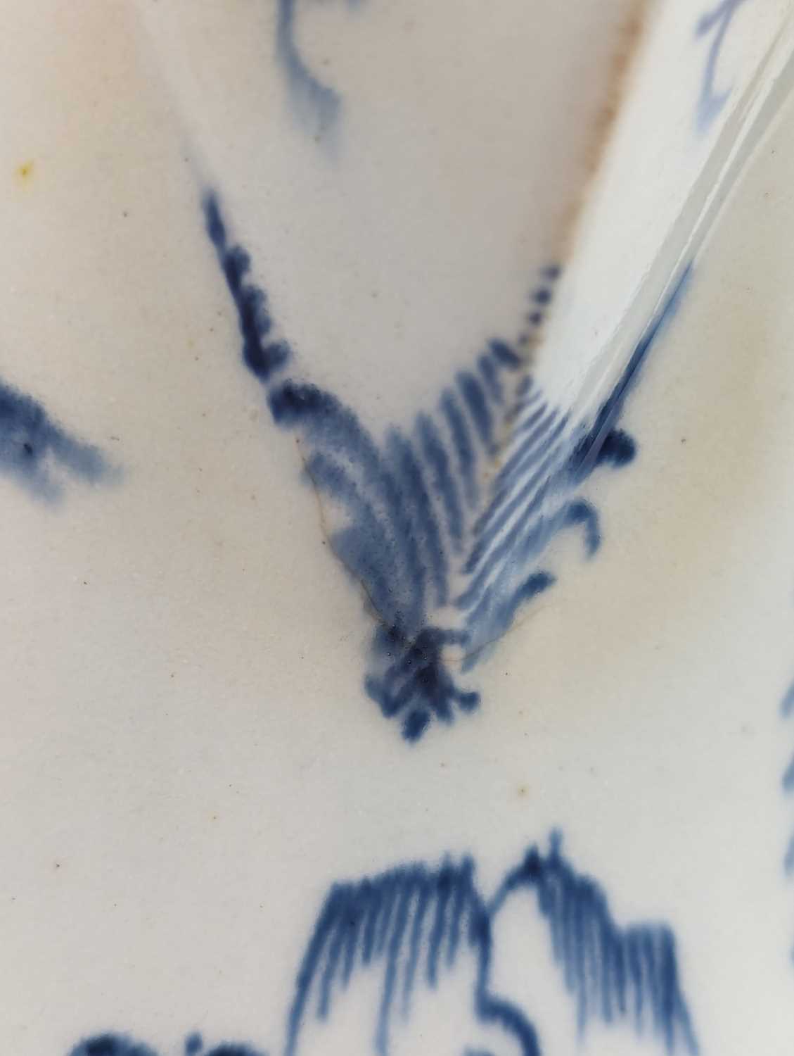 A Lowestoft porcelain milk jug, circa 1780, decorated with a Chinese pagoda landscape, h.17.5cm - Image 9 of 17