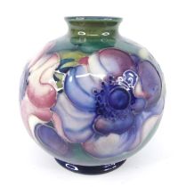 An early 20th century Moorcroft Anemone pattern pottery bulbous squat vase, underglaze painted and