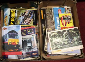 Two trays of train related catalogues and booklets, to include Bachmann branch lines 2009 00 gauge