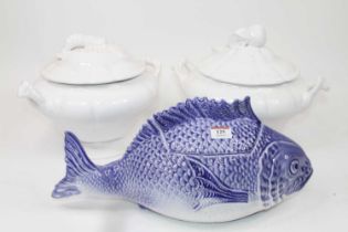 A modern novelty majolica tureen in the form of a fish, length 41cm; together with two others