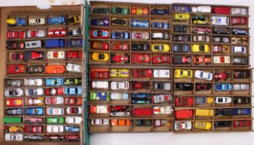 One tray containing a quantity of loose late issue Matchbox and Hotwheels diecast vehicles, specific