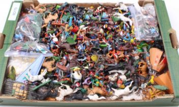 A very large tray of Britains Swoppets and Herald cowboy and indians, civil war job lot plus Timpo