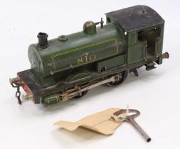 Carette for Bassett-Lowke Gauge 1 clockwork 0-4-0 Peckett tank loco, green No.810, some chips.