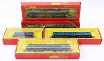 Five Hornby/Triang Hornby diesel locos: R357 Co-Co D5572 BR blue with yellow ends; Type 4 no.47421