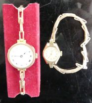 A JW Benson of London lady's vintage 9ct gold cased manual wind wristwatch, on 9ct gold expanding