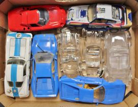 A small quantity of modern issue diecast to include a Burago Porsche 959, Ferrari 288 GTO, and