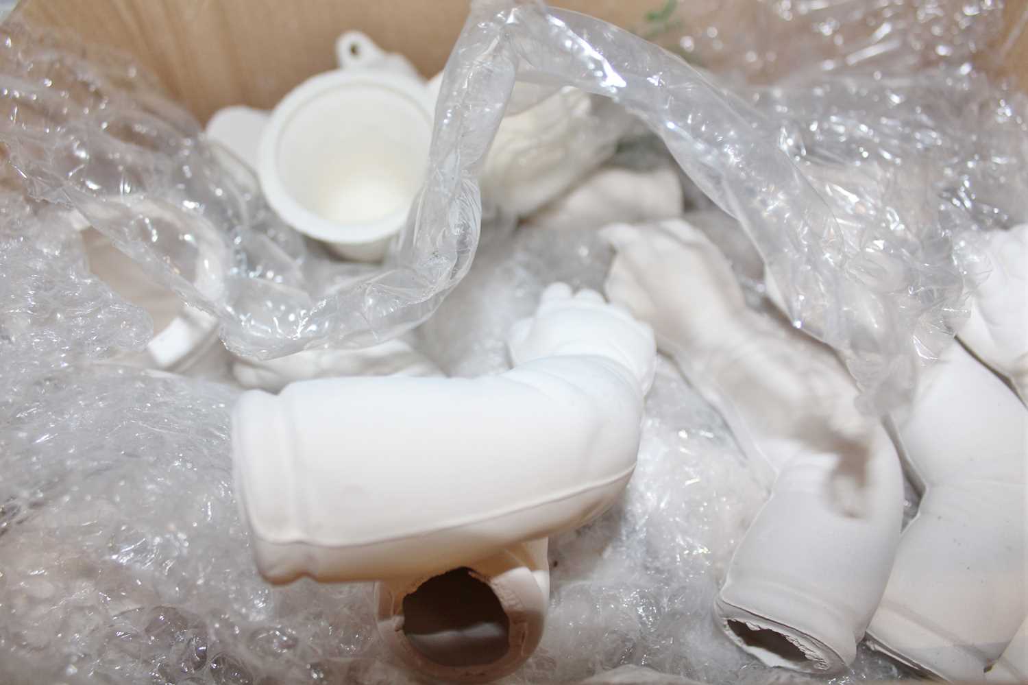 A collection of bisque porcelain doll parts - Image 4 of 6