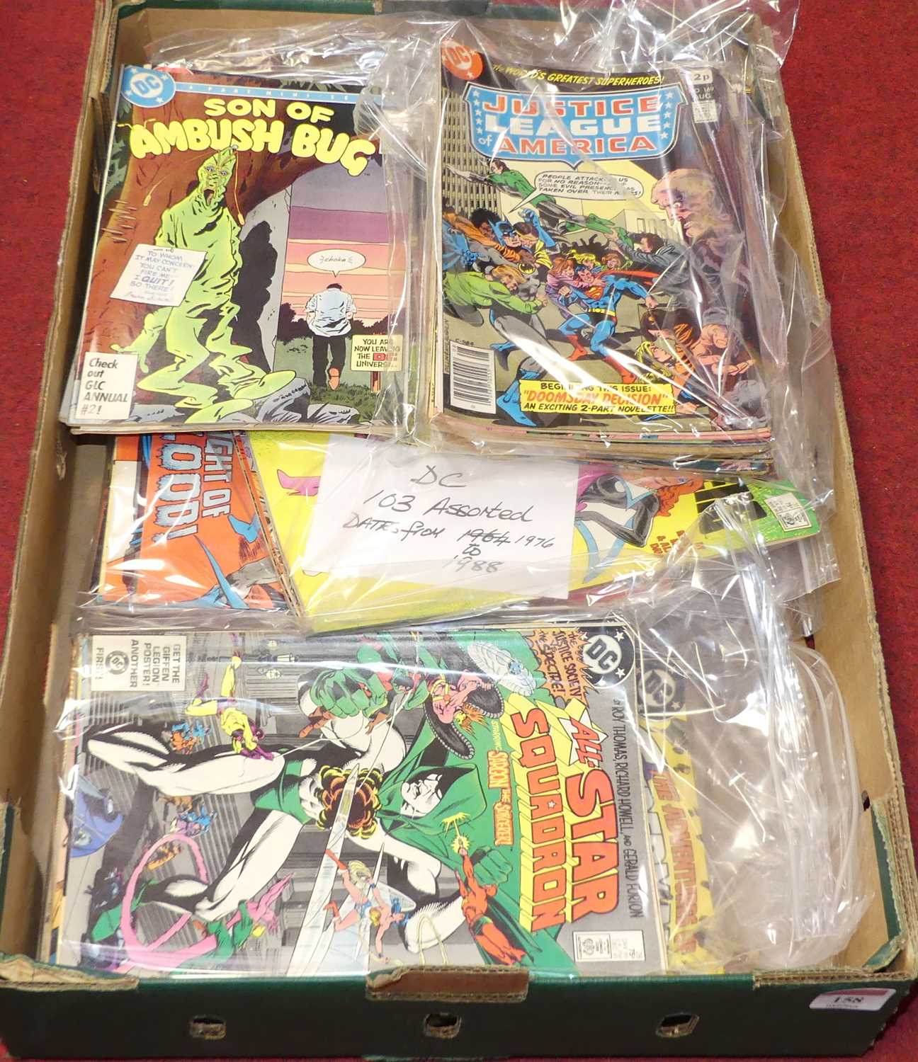 A collection of approx 100 assorted DC comics