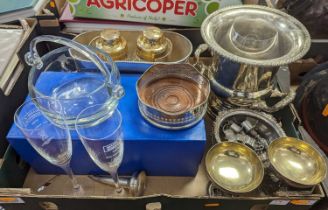Miscellaneous items to include a silver plated campagna wine cooler and silver plated wine coasters