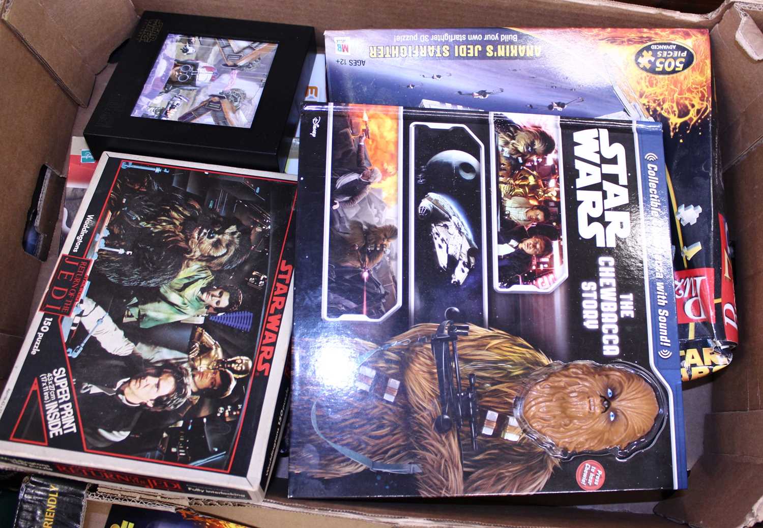 Two trays containing Star Wars related action figures, and others, to include a Star Wars - Image 2 of 2