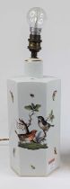 An Herend Rothschild Bird pattern porcelain hexagonal table lamp, height 31cm Requires re-wiring.