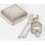 An Edward VII silver jewellery box, Birmingham 1907; together with a pierced silver napkin ring