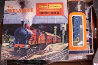 Two trays containing 00 gauge related trains and accessories to include Triang Hornby, The Midlander