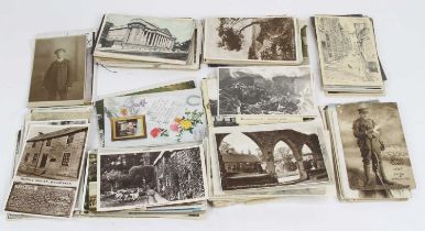 A collection of mixed vintage postcards, to include portrait and topographical examples