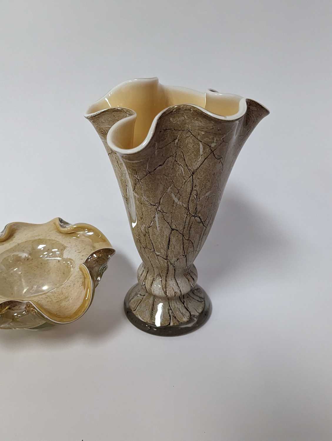 A Polish Krosno art glass vase, of trumpet shape, having a frilled rim, on circular foot, h.23cm; - Image 5 of 6