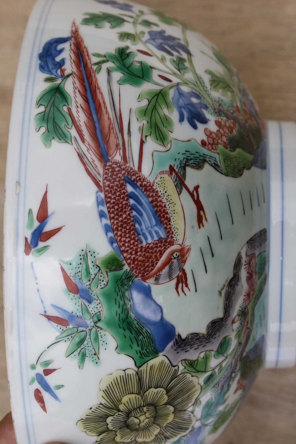 A Chinese porcelain bowl, enamel decorated with birds amongst flowers, dia.19cm Some fritting to the - Image 13 of 20