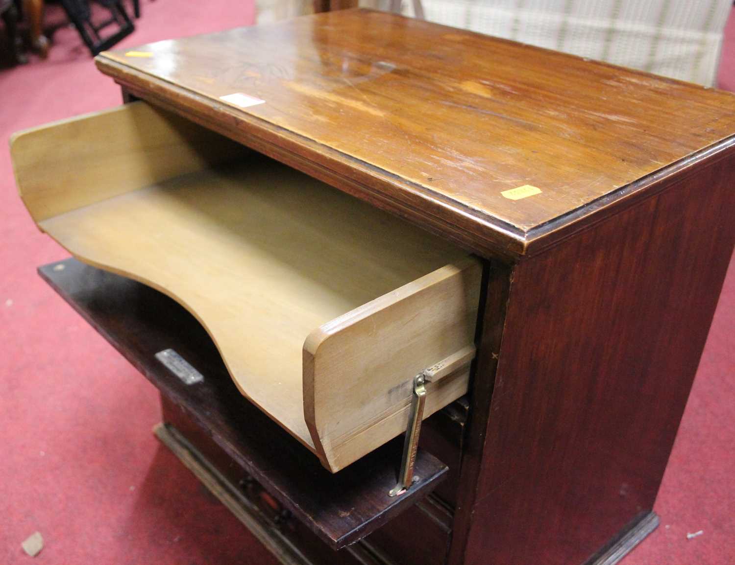 An Edwardian walnut four drawer music chest, the drawers with fall fronts w.50cm - Image 2 of 2