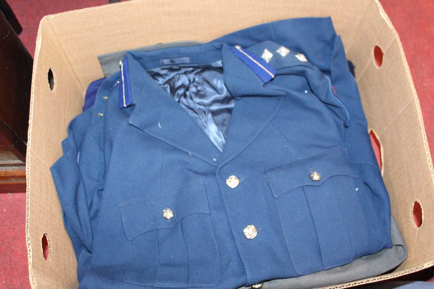 A collection of assorted police uniforms, to include Lakewood Police tunic, various shirts etc - Image 3 of 3