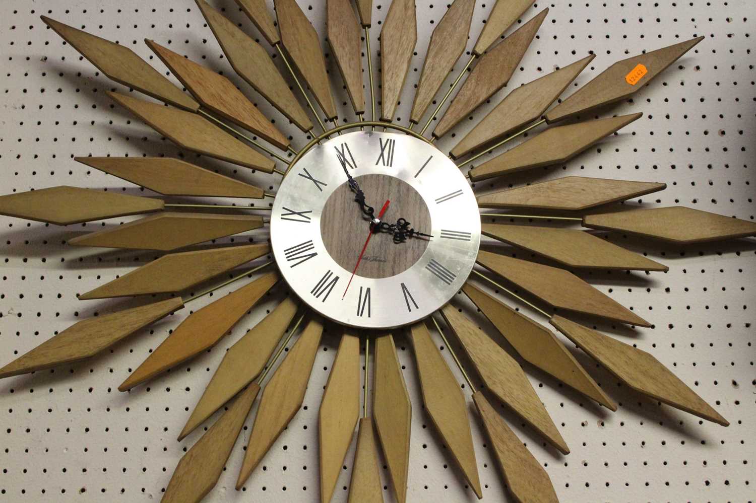 Seth Thomas - a sunburst wall clock, having quartz movement, dia.80cm - Image 2 of 2