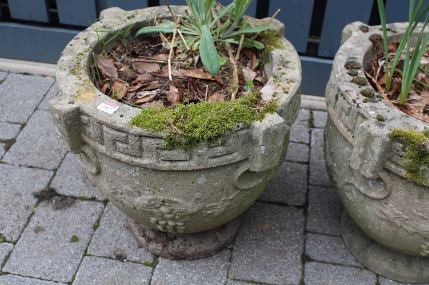 A pair of reconstituted stone circular pedestal garden planters, in the classical taste, dia. 45. - Image 3 of 3