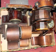 Two boxes of assorted wooden mantel clocks, principally being American and continental examples, but