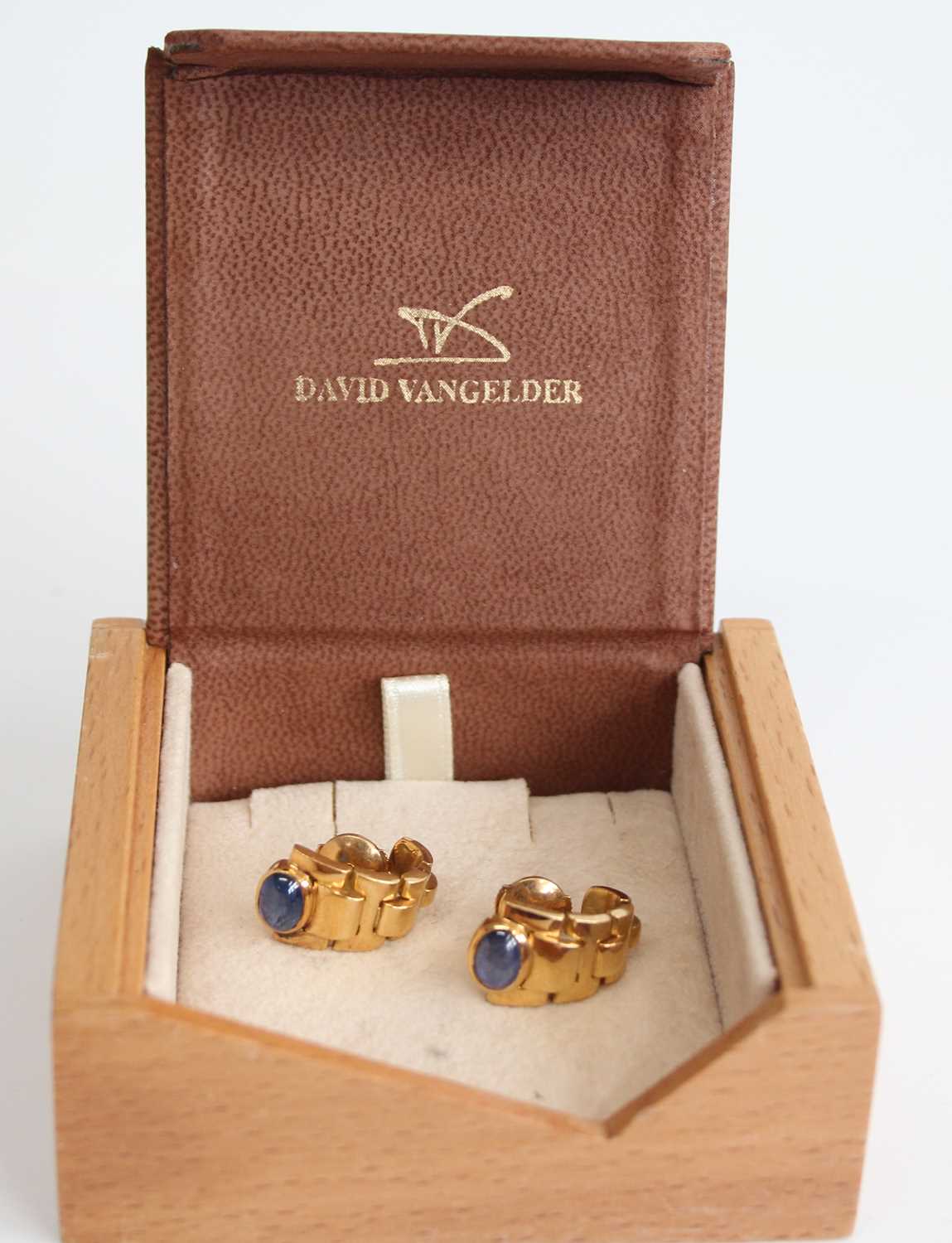 David Vangelder of Paris - a pair of 18ct yellow gold and cabochon sapphire set ear studs, each on - Image 3 of 3