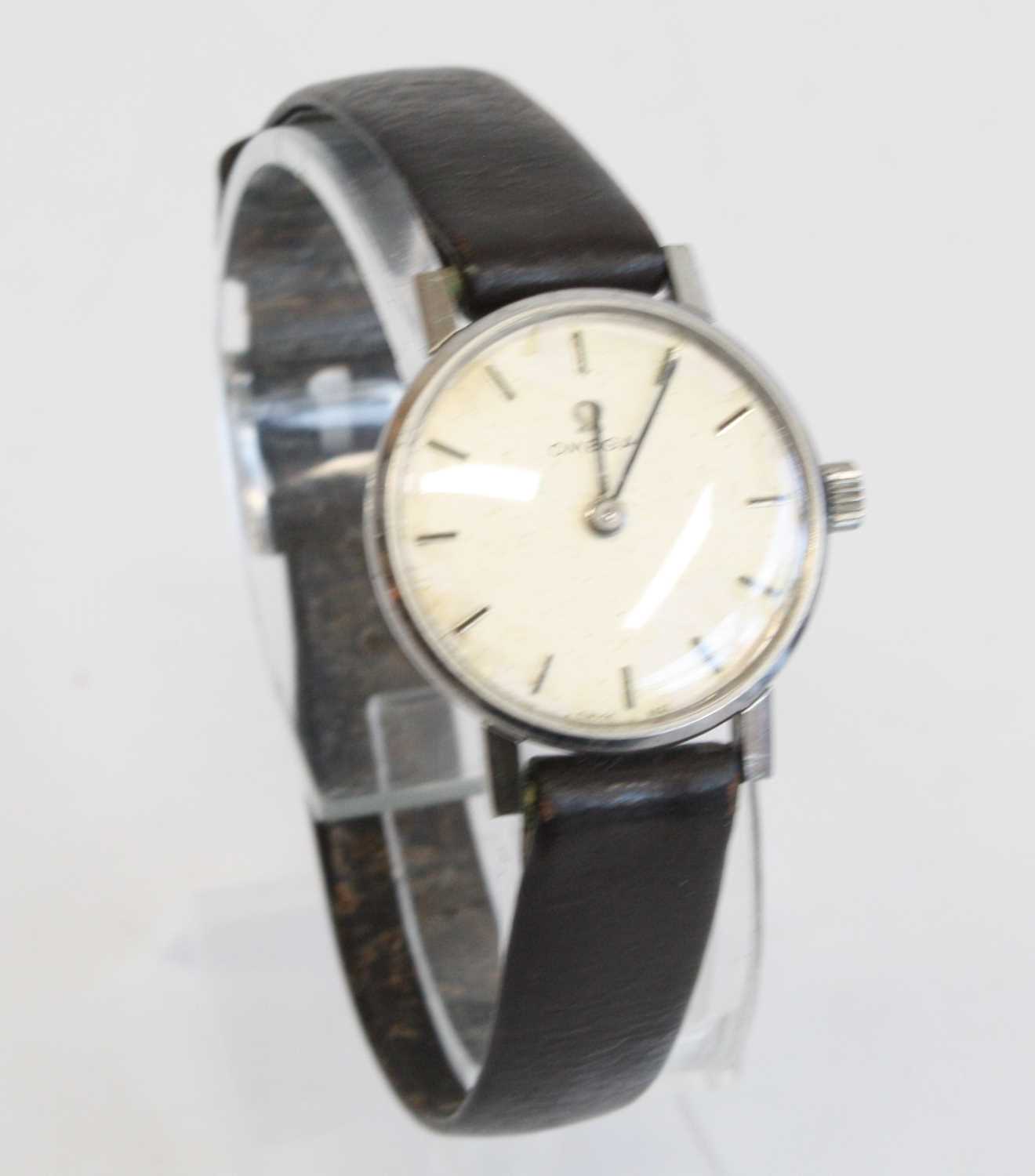 A lady's Omega stainless steel manual wind wristwatch with round white baton dial, fitted to an - Image 2 of 7