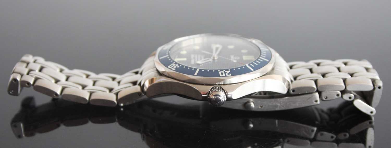 A stainless steel Omega Seamaster Professional chronometer automatic wrist watch, the round blue - Image 7 of 8