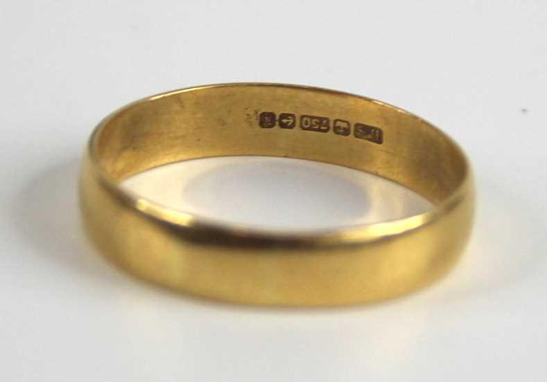 An 18ct gold court shaped wedding band, sponsor HS, 2.2g, size N - Image 2 of 5