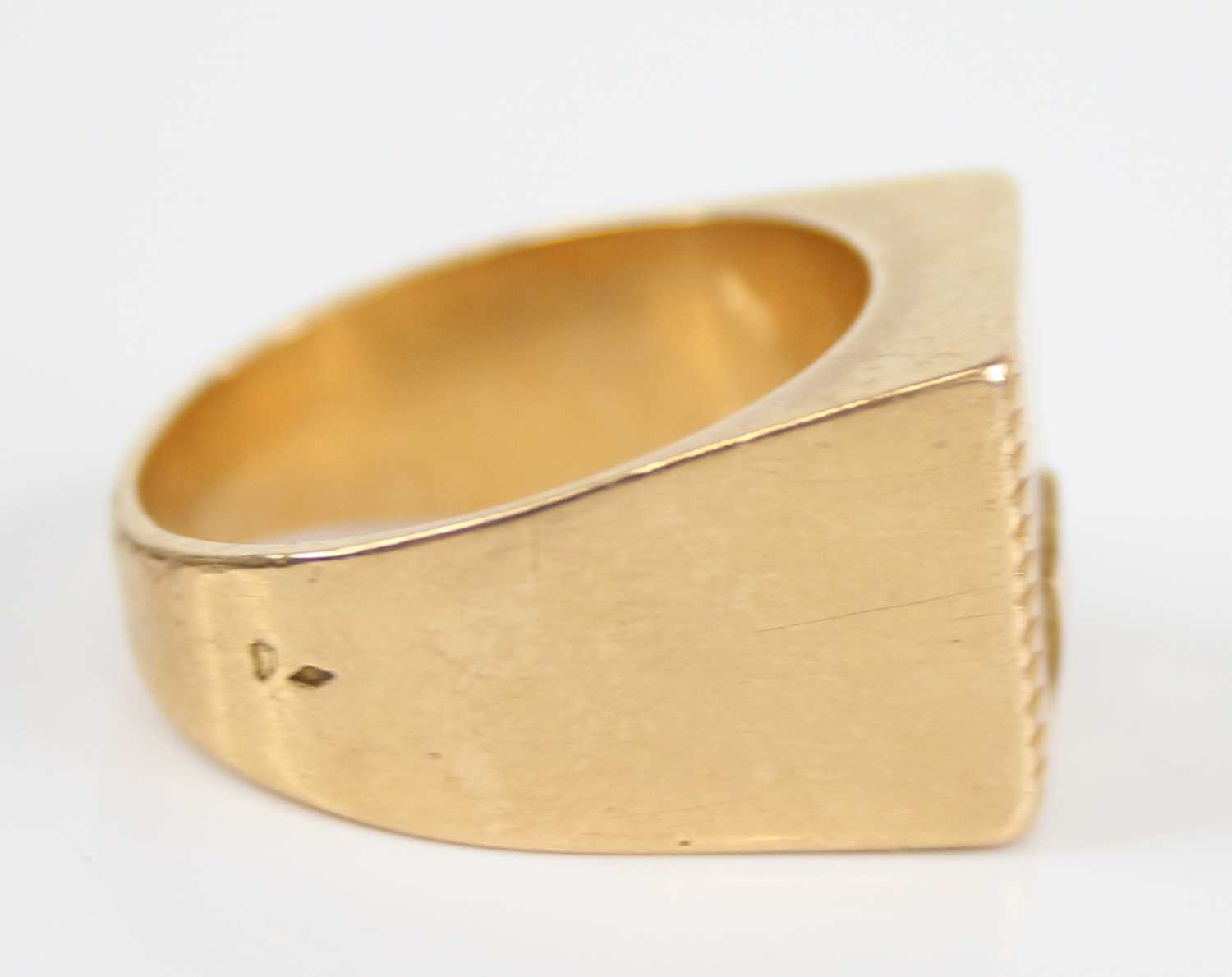 A French 18ct gold gent's signet ring, the textured square top with carved initials FP, with eagle - Image 2 of 6