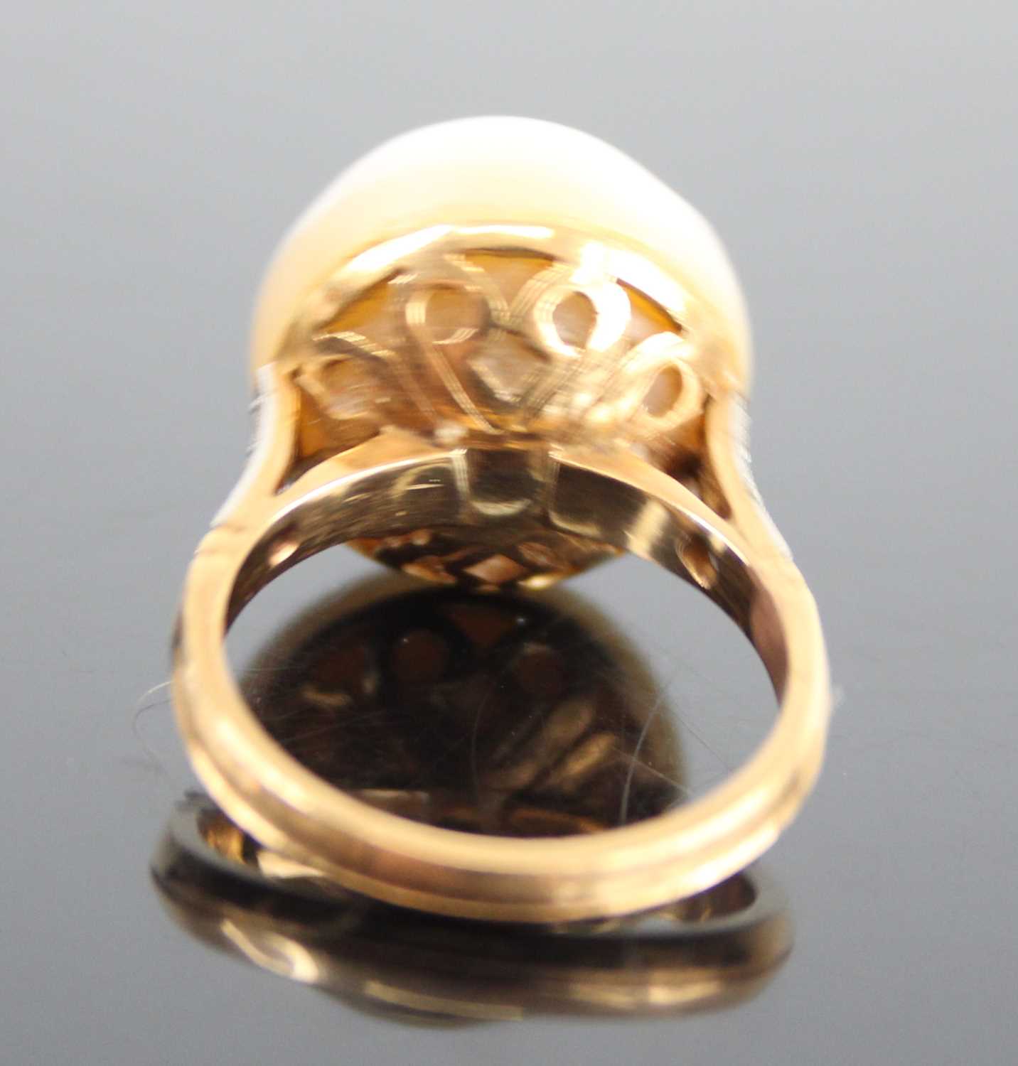 A rose and white metal mabé cultured pearl and diamond dress ring, the mabé cultured pearl measuring - Image 4 of 8