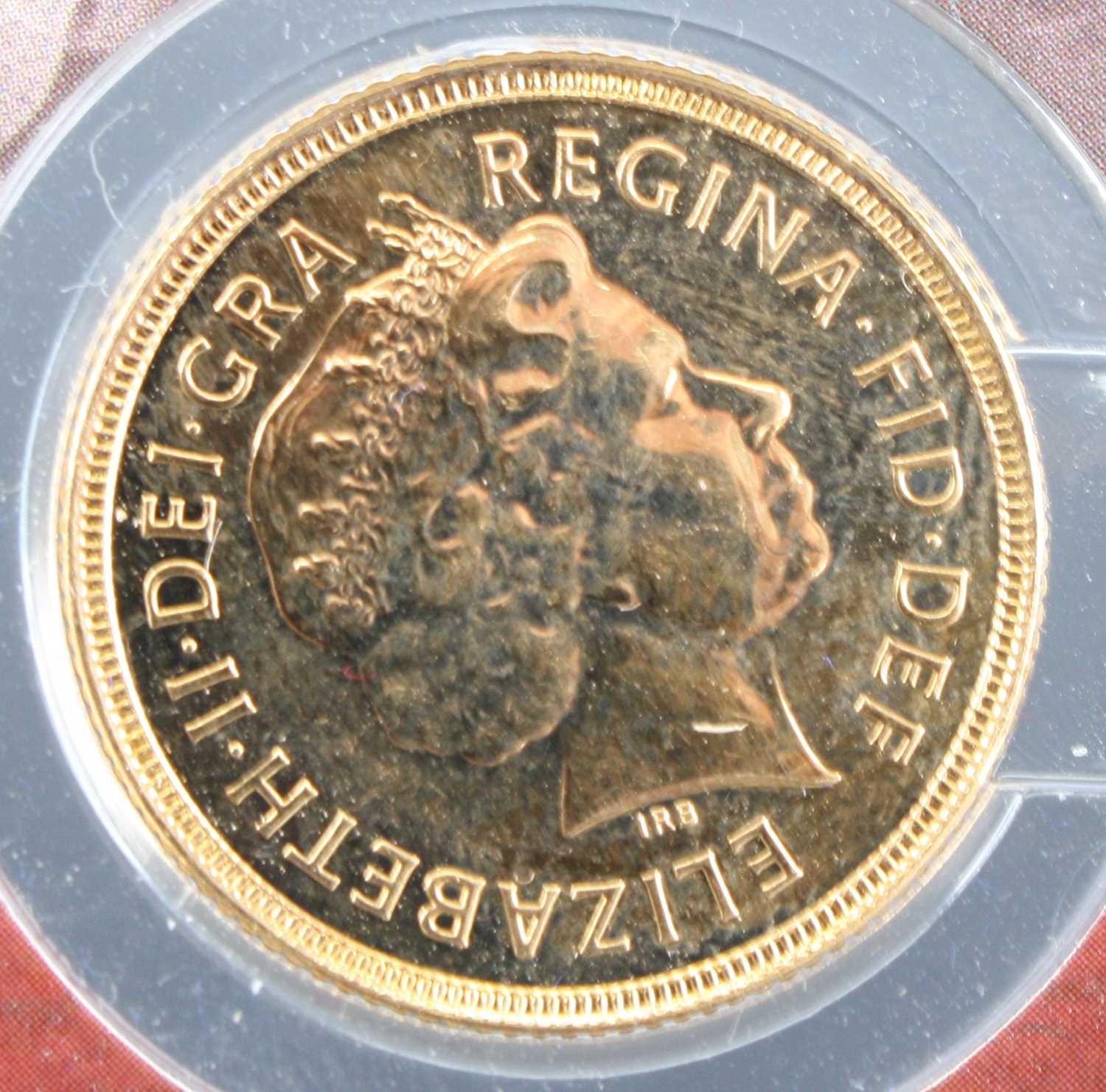 Great Britain, 2004 gold full sovereign, Elizabeth II, rev: St George and Dragon above date, card - Image 2 of 2