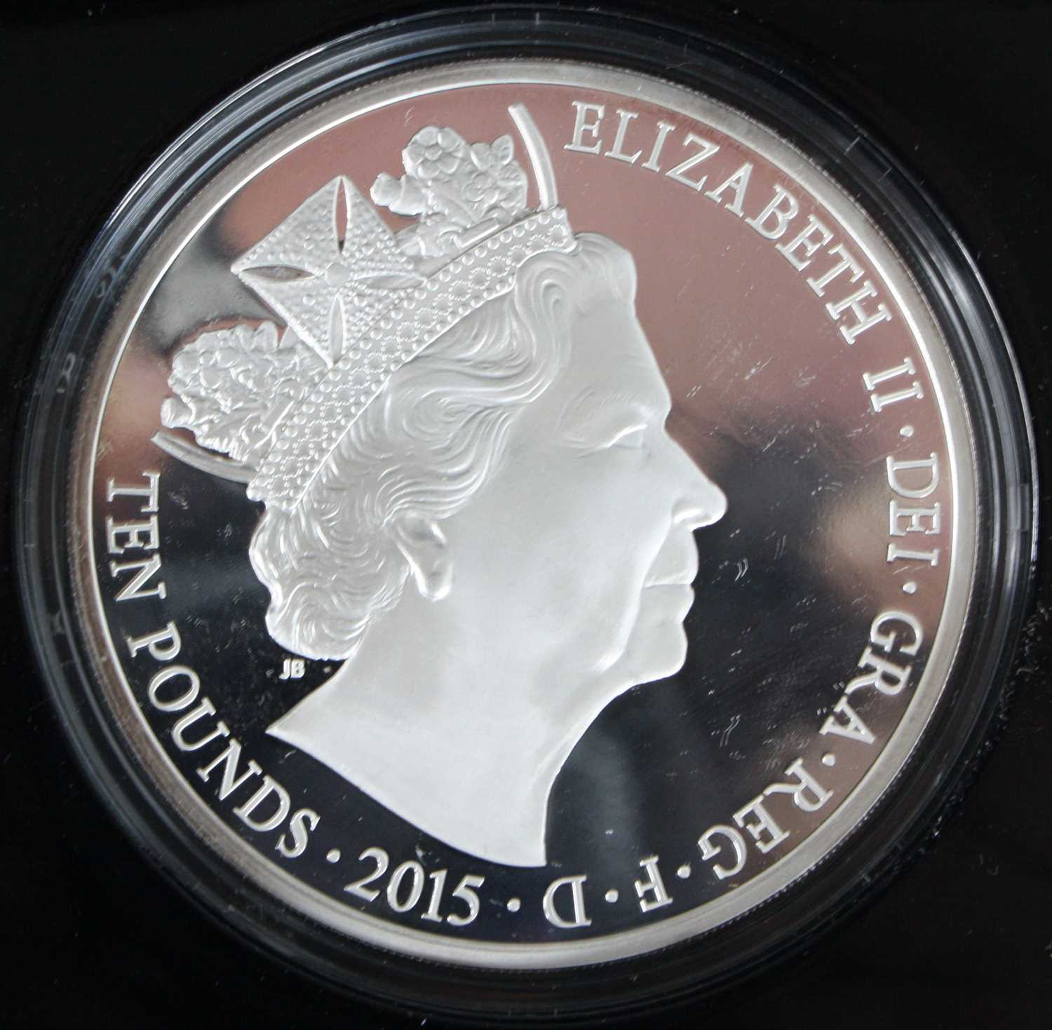 The Royal Mint, The Longest Reigning Monarch, 2015 UK Five-Ounce Silver Proof £10 coin, boxed with - Image 2 of 3