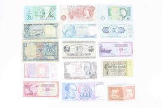 World, a collection of banknotes to include Bank of England £1, States of Guernsey £1, British Armed