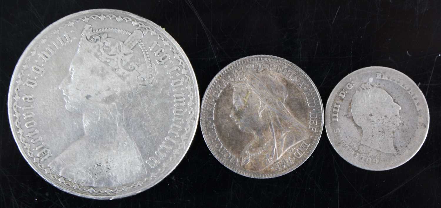 Great Britain, 1881 Gothic florin, XXRI error, obv: Queen Victoria crowned bust left within