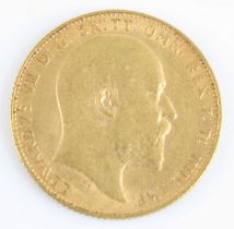 Great Britain, 1907 gold full sovereign, George V, rev: St George and Dragon above date. (1)