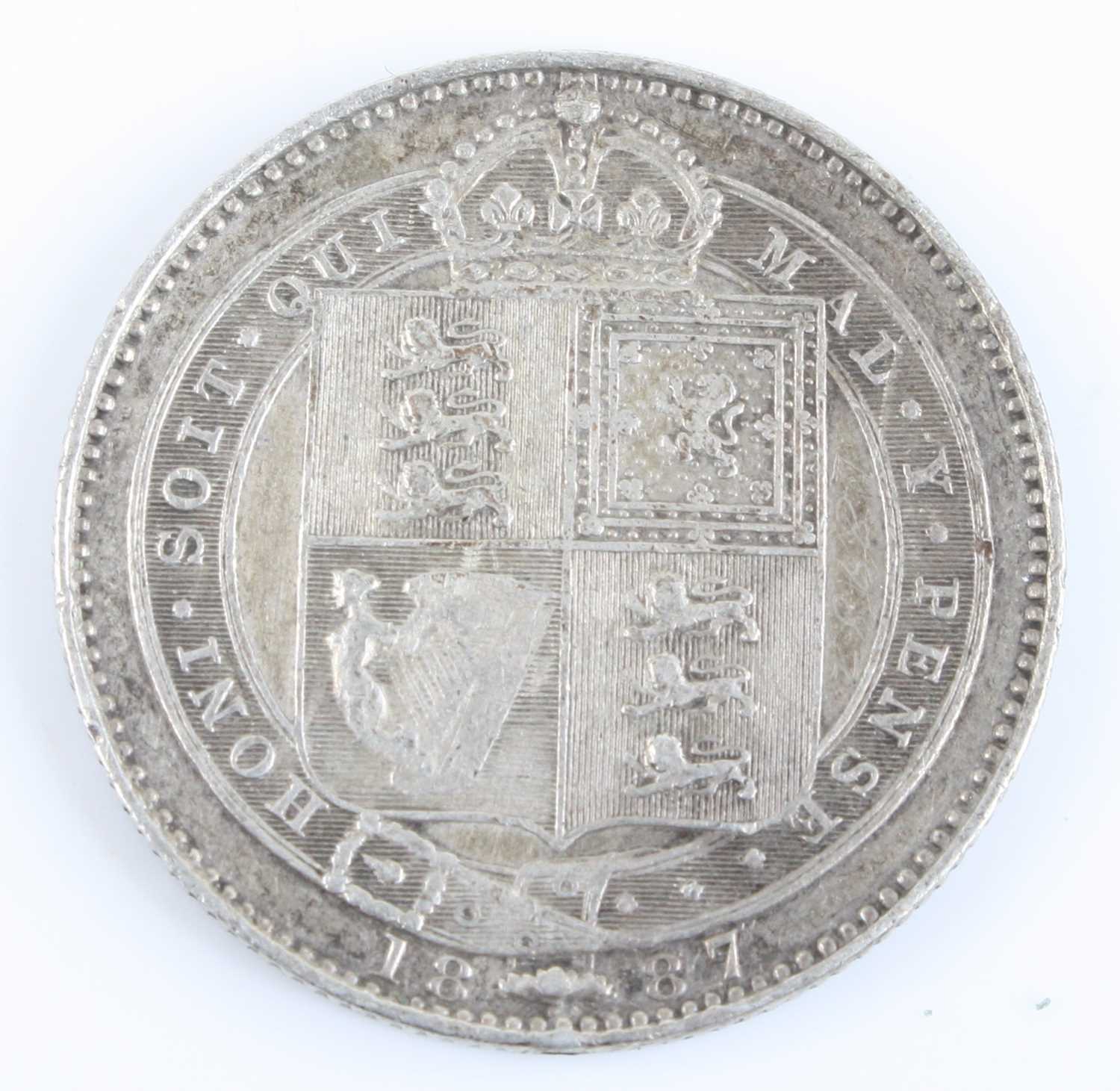 Great Britain, 1887 shilling, Victoria jubilee bust, rev: crowned quartered shield within garter, - Bild 2 aus 3